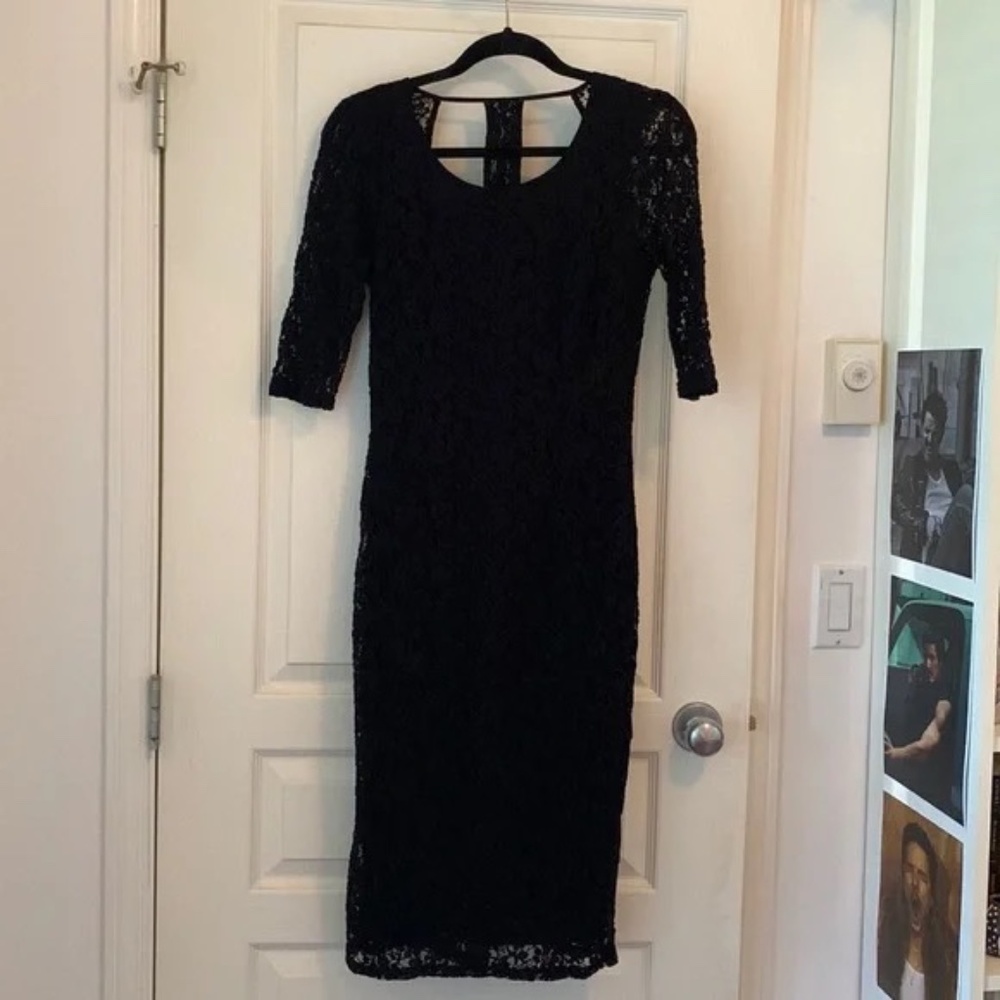 Sexy Black lace fully lined cocktail dress size 6